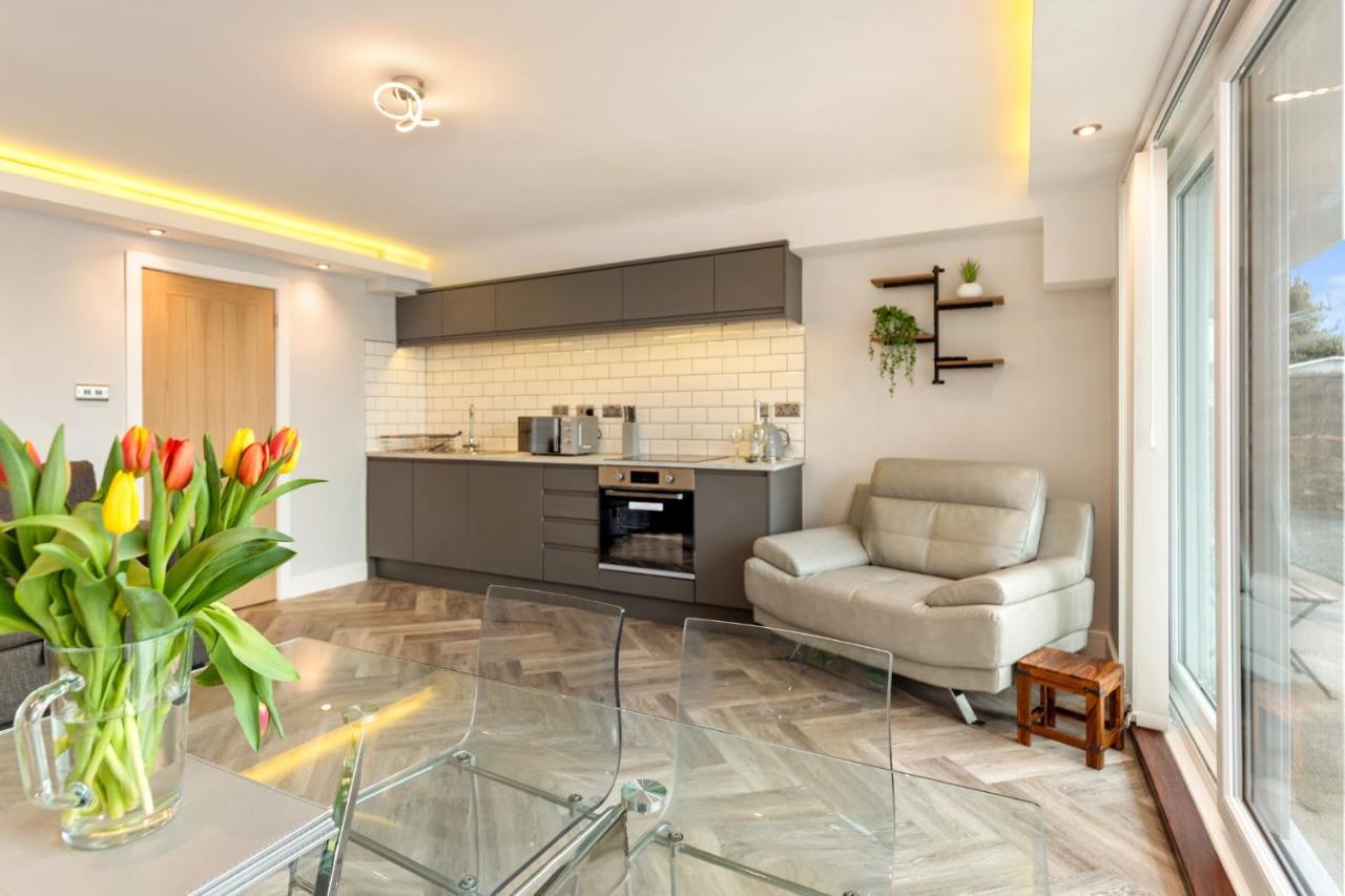Pleasant View - Direct Beach Access, Sea Views And Parking Saundersfoot Exterior foto